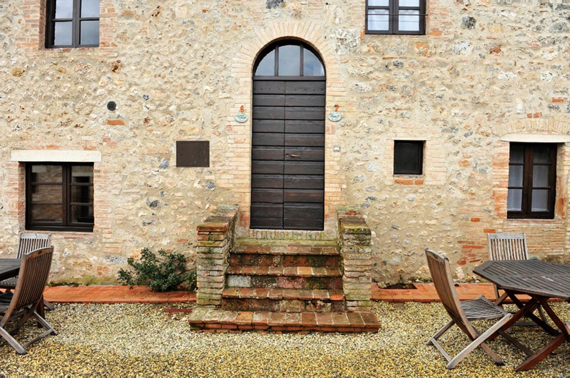 Fattoria Agriturismo Nerbona Casole d'Elsa Exterior photo